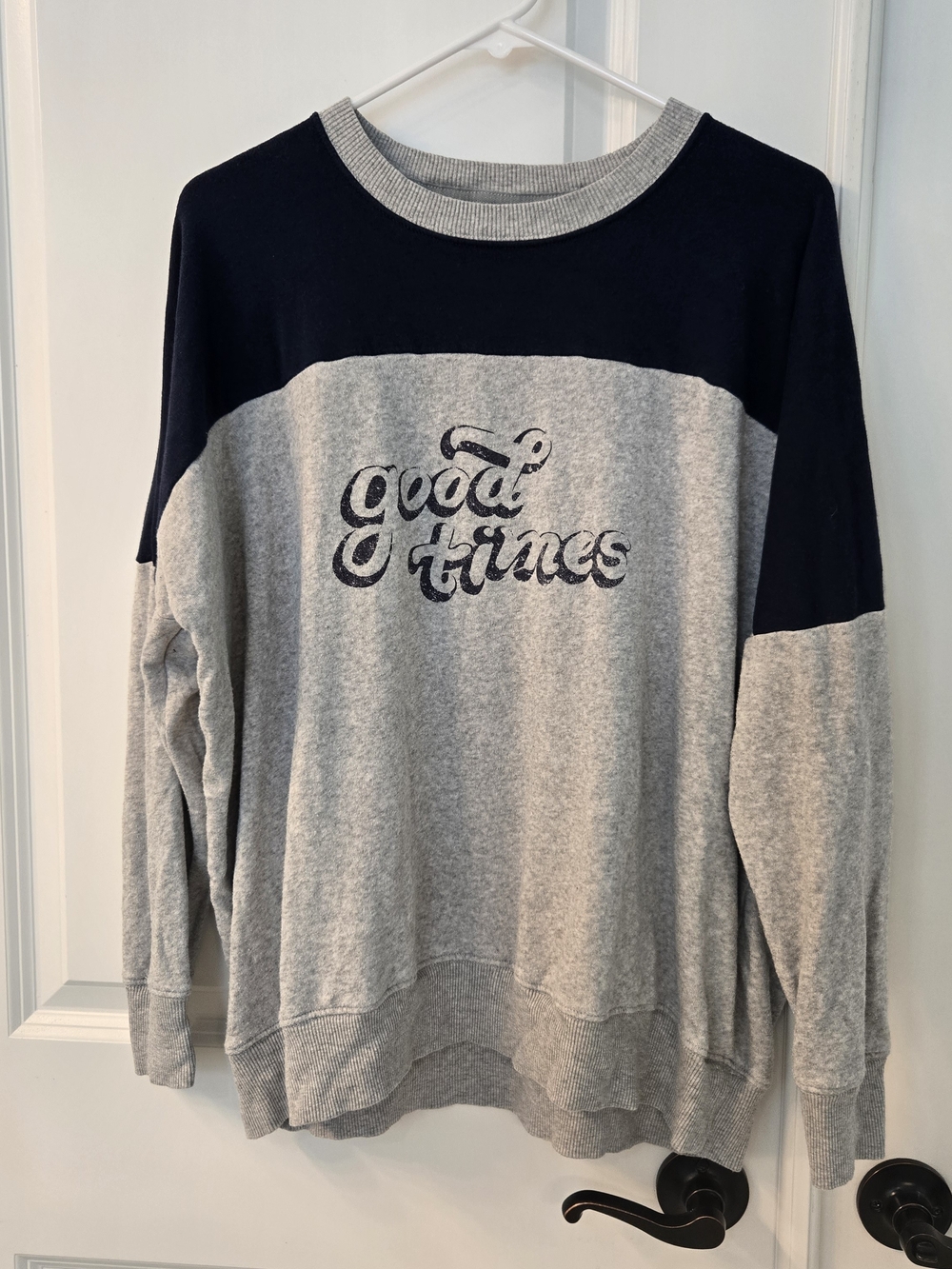 aerie Gray & Navy 'good times' Colorblock Crew Sweatshirt, Medium